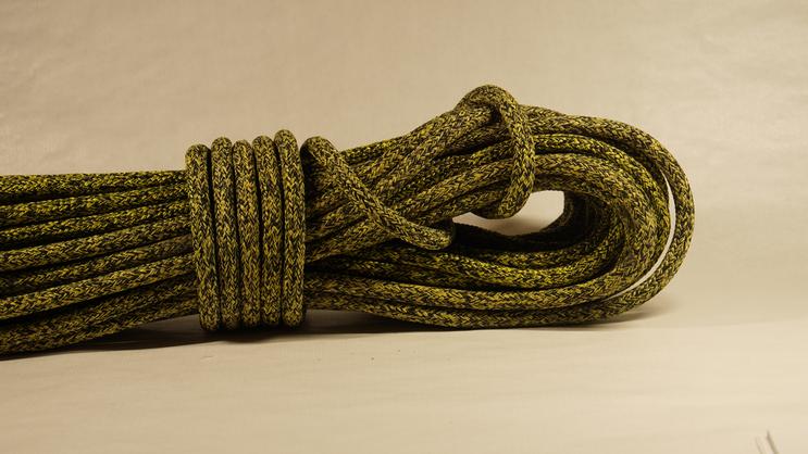 Rope: Dyneema SK78 Core, Polyester Cover 14,5MM